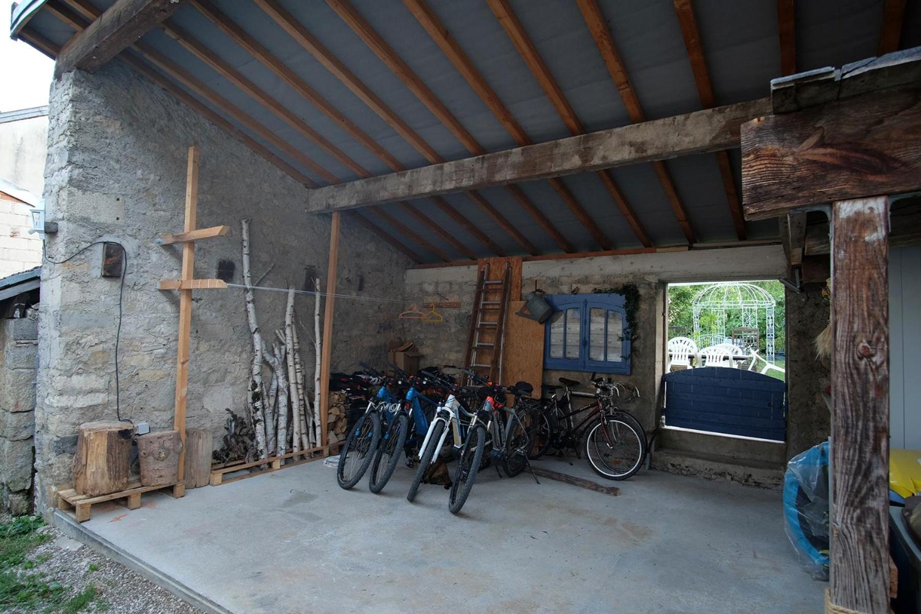 Gite Le Douglas, Vignoble Et Reculees Du Jura - Avec Sauna Lavigny Bagian luar foto